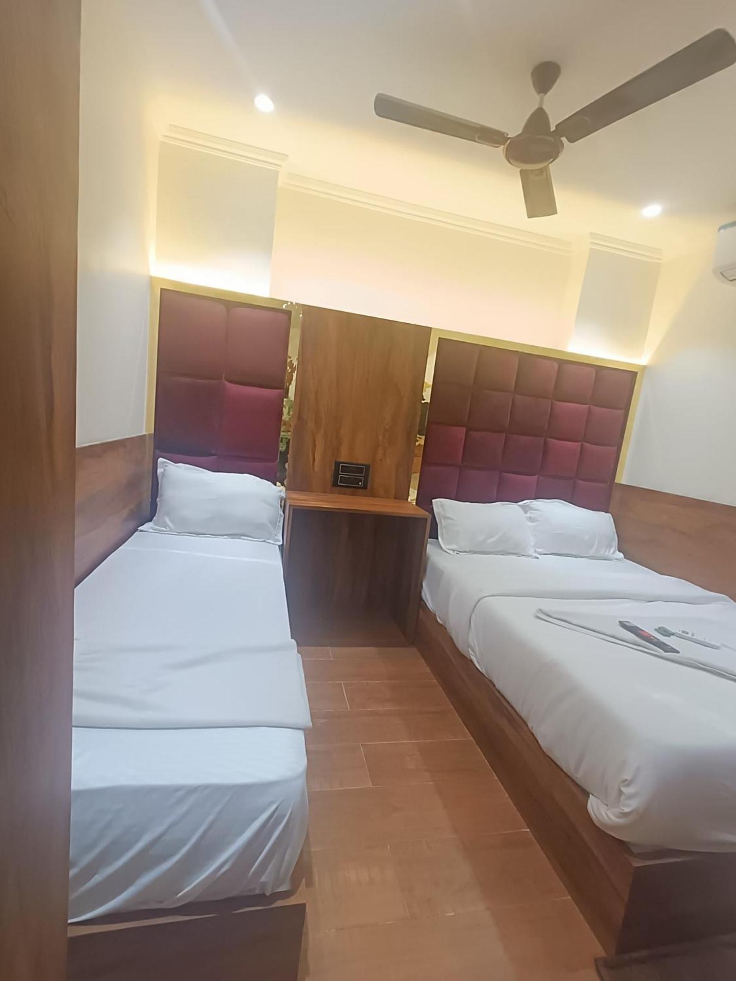 Hotel Sai Palace- Near Tata Memorial Hospital ムンバイ エクステリア 写真