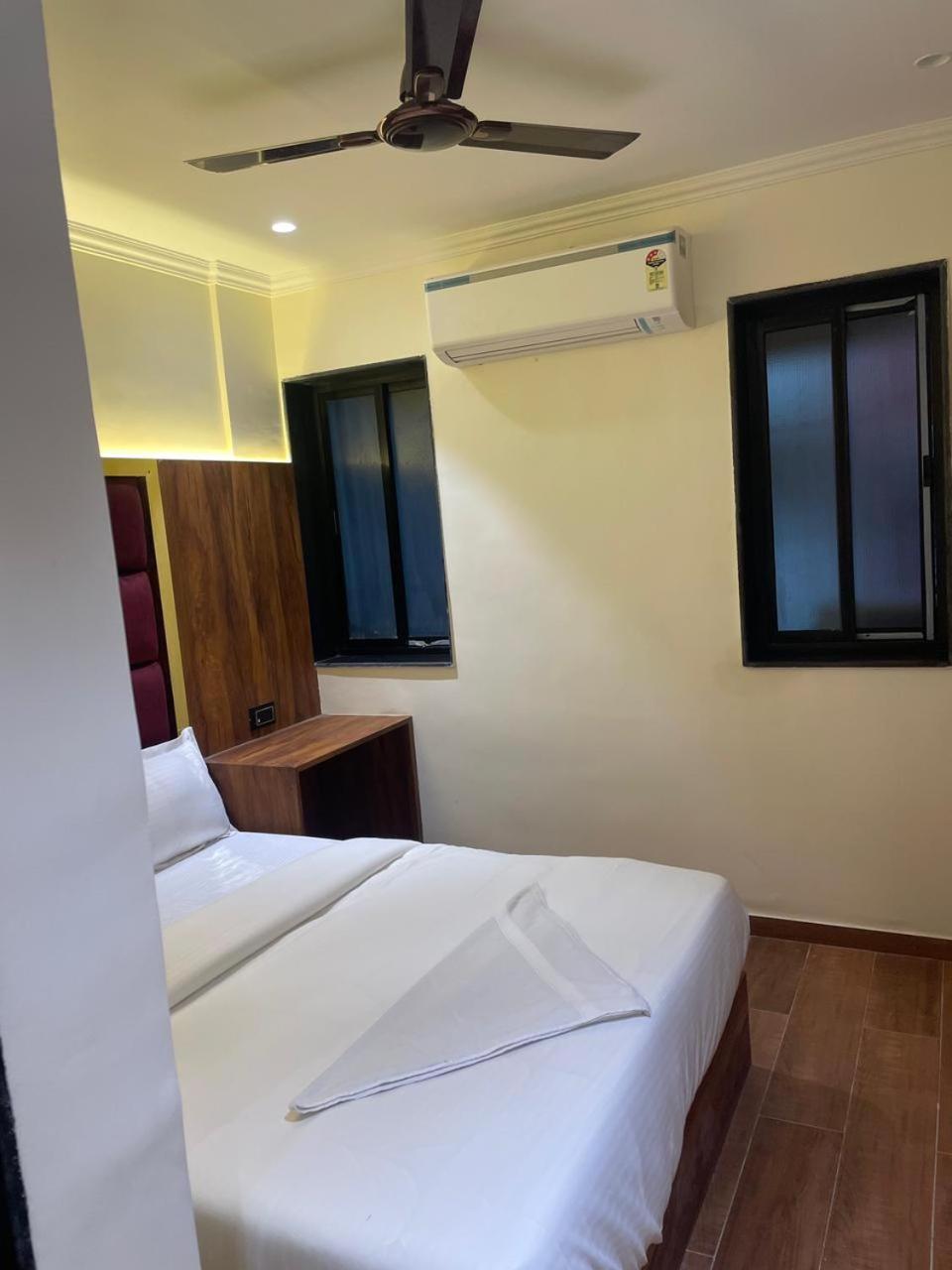 Hotel Sai Palace- Near Tata Memorial Hospital ムンバイ エクステリア 写真